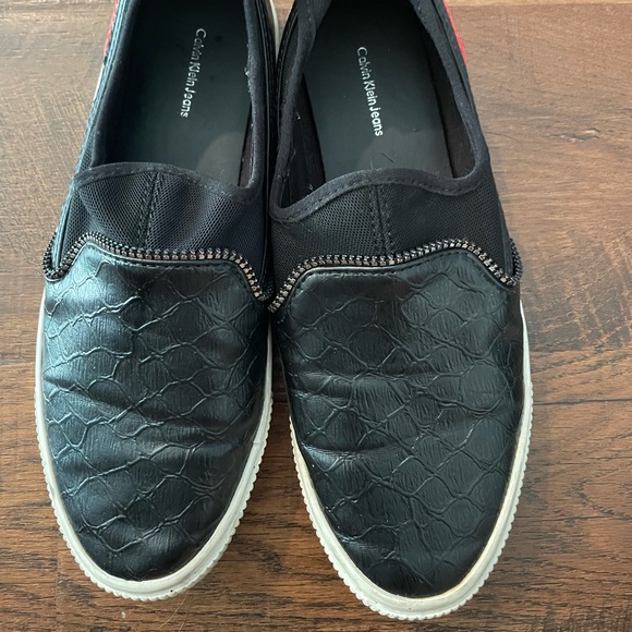 Black Calvin Klein shoes - Picture 2 of 2